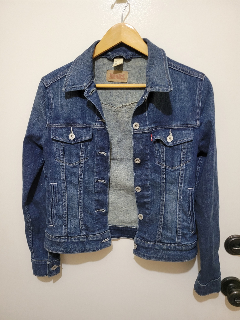 Levi's Women's Dark Blue Denim Classic Trucker Jacket - Size Small
